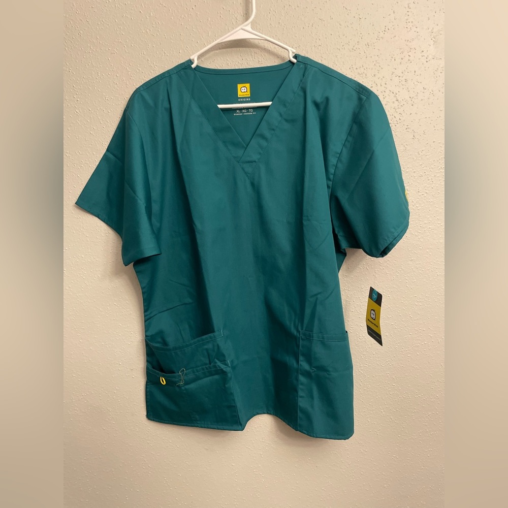 NWT Wonderwink Scrubs Top Only